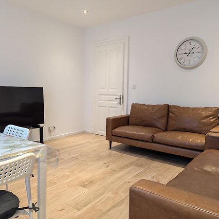Le Vauban - Appartement 2 Chambres, Salon, Cuisine Equipee, Parking Et Wifi Gratuit Mulhouse Eksteriør billede