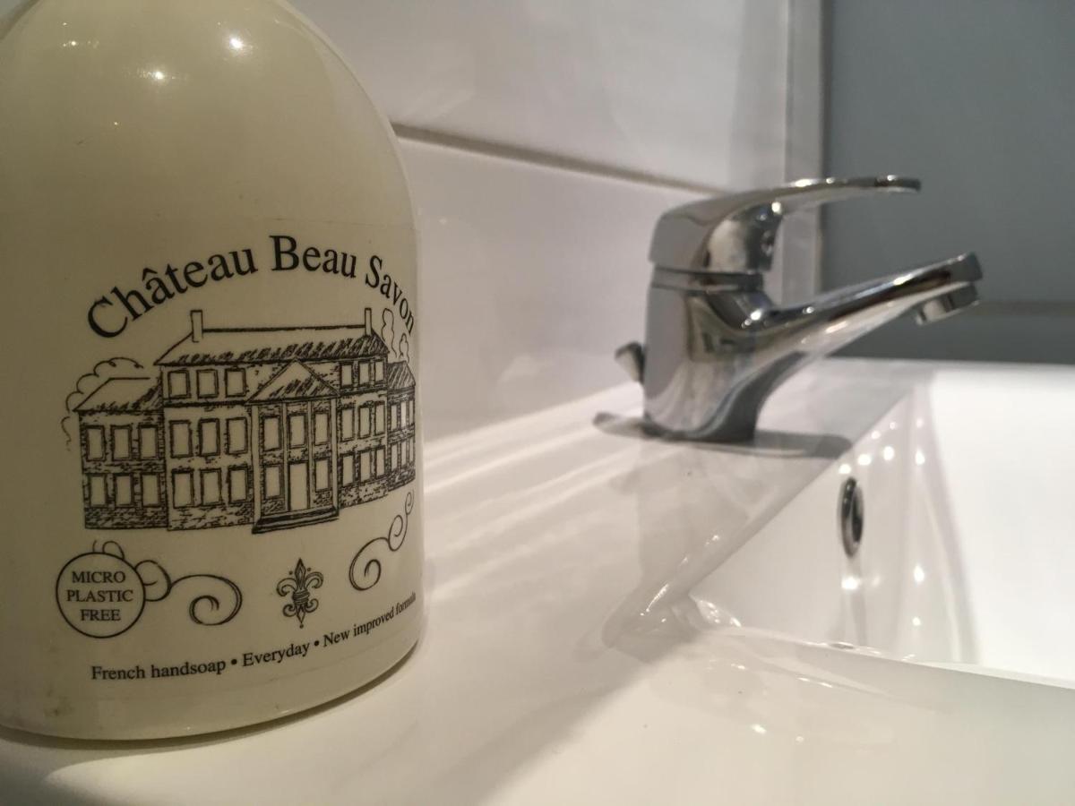 Le Vauban - Appartement 2 Chambres, Salon, Cuisine Equipee, Parking Et Wifi Gratuit Mulhouse Eksteriør billede